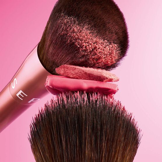 ESSENTIAL BRUSHES DUAL-ENDED CHEEK BRUSH